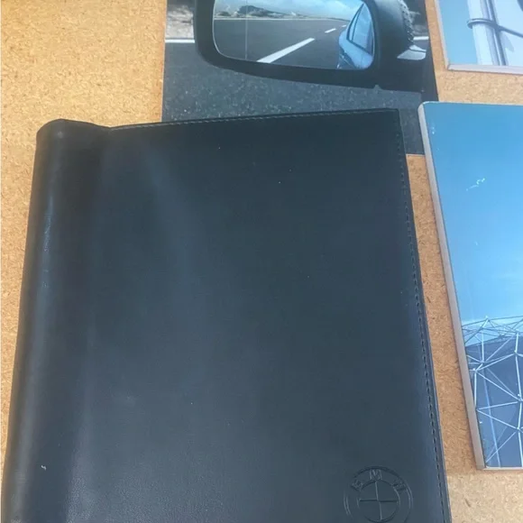 2010 BMW X5 Owner’s Manual & Case with Additional Panphlets